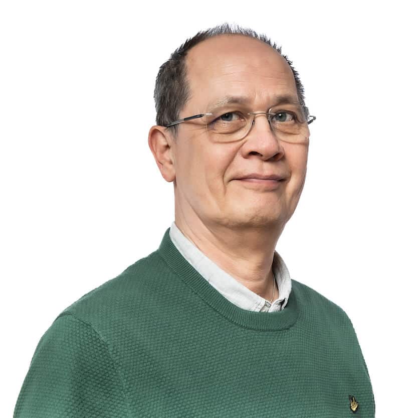 Portret Leonard Tan
